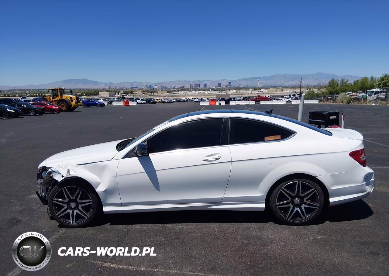 2015 Mercedes-Benz C 250 VIN:WDDGJ4HB9FG405174 - 14