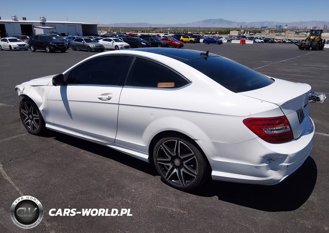 2015 Mercedes-Benz C 250 VIN:WDDGJ4HB9FG405174 - 3