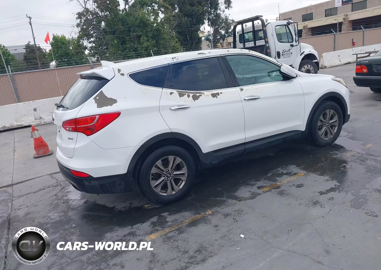 2016 Hyundai Santa Fe Sport 2.4L VIN:5XYZT3LB8GG350297 - 4
