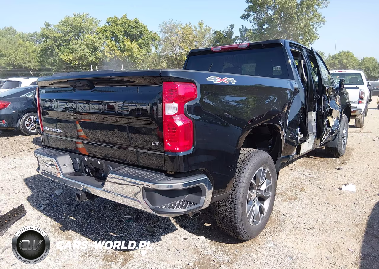 2025 Chevrolet Silverado 1500 4Wd Standard Bed Lt With 2Ft VIN:1GCRKKEK5SZ133147 - 4