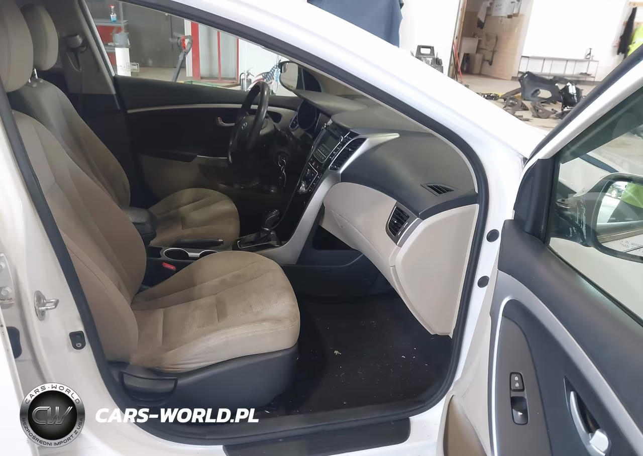 2014 Hyundai Elantra Gt VIN:KMHD35LH2EU205192 - 5