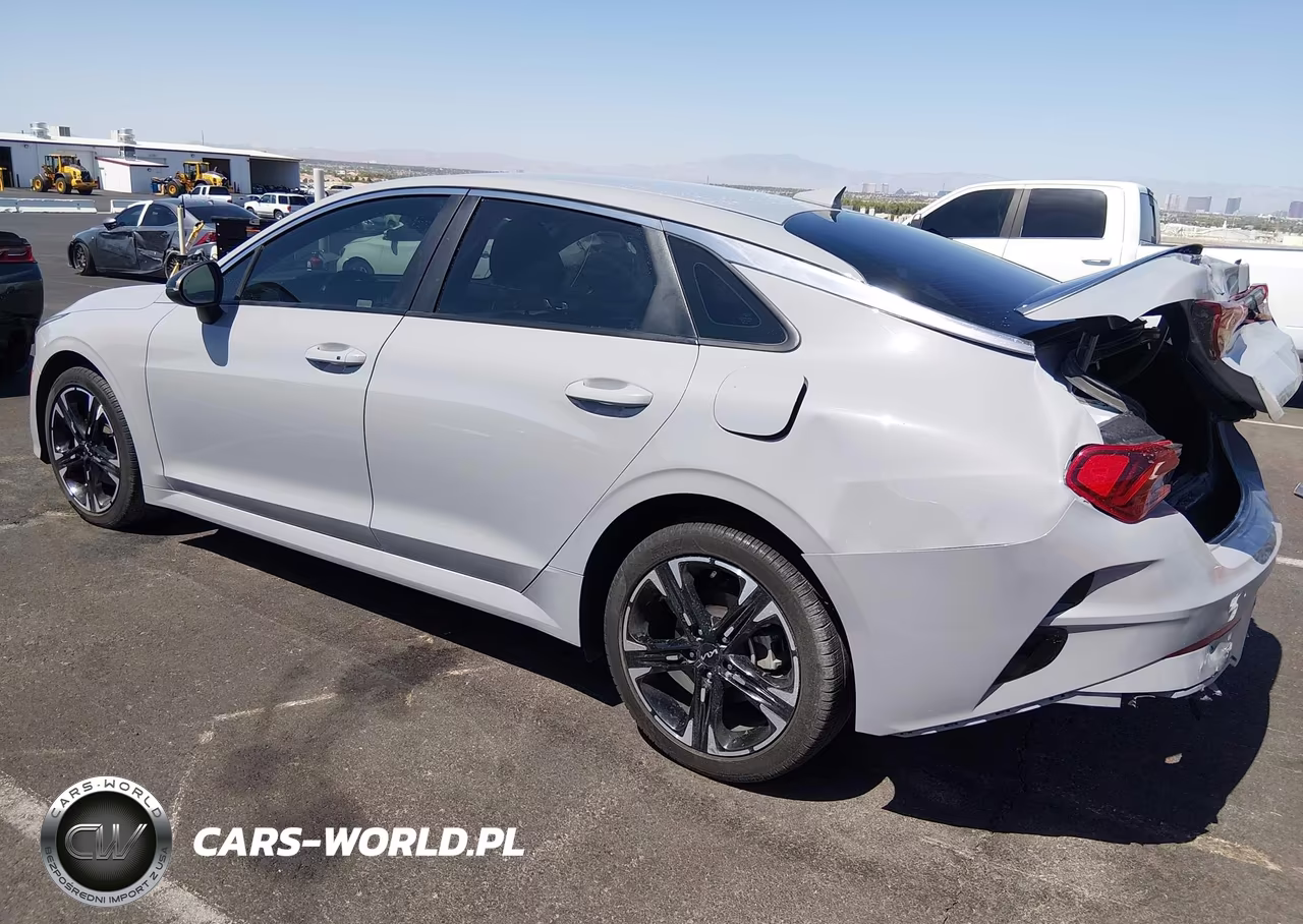 2024 Kia K5 Gt-Line VIN:5XXG64J20RG264142 - 3
