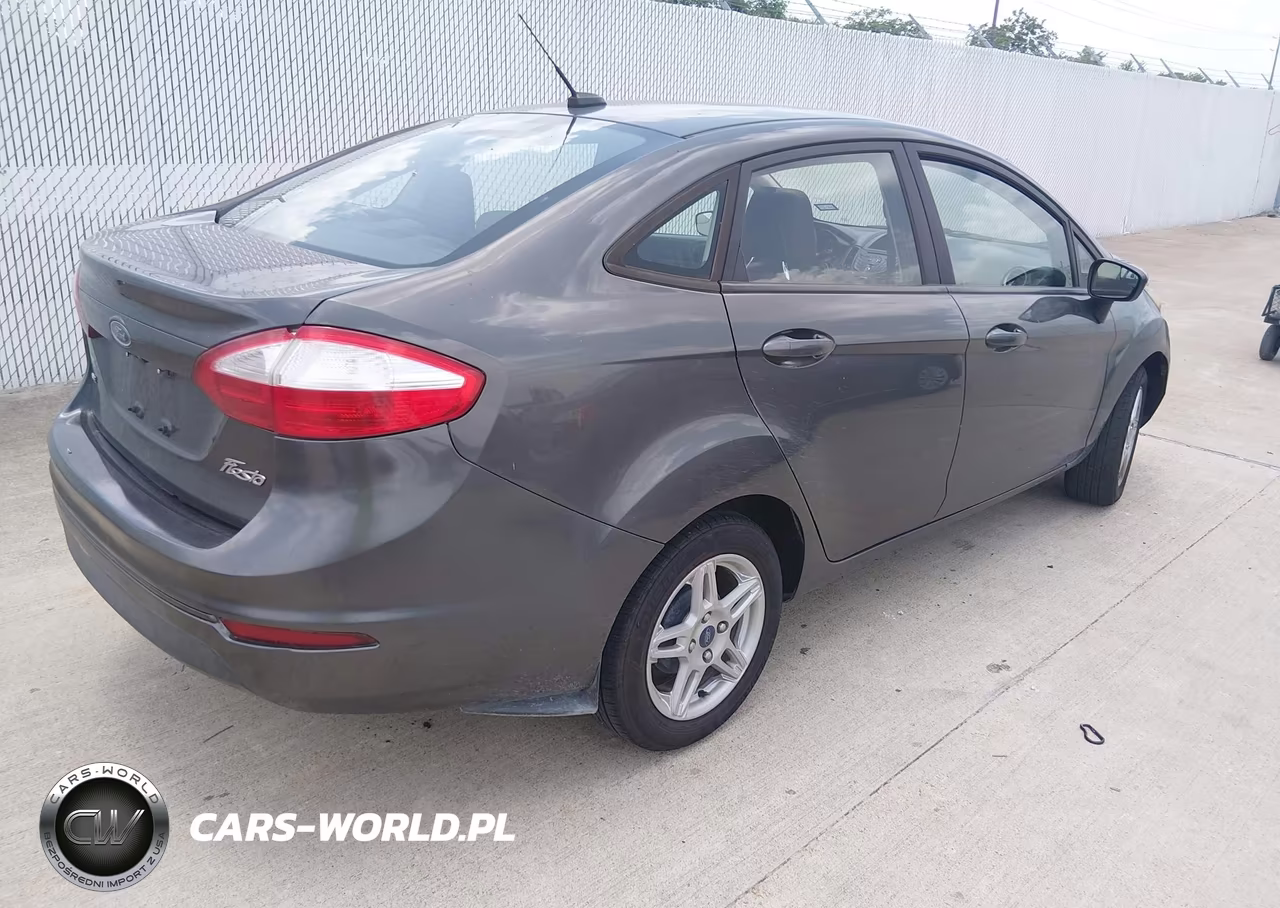 2018 Ford Fiesta Se VIN:3FADP4BJ6JM127964 - 4