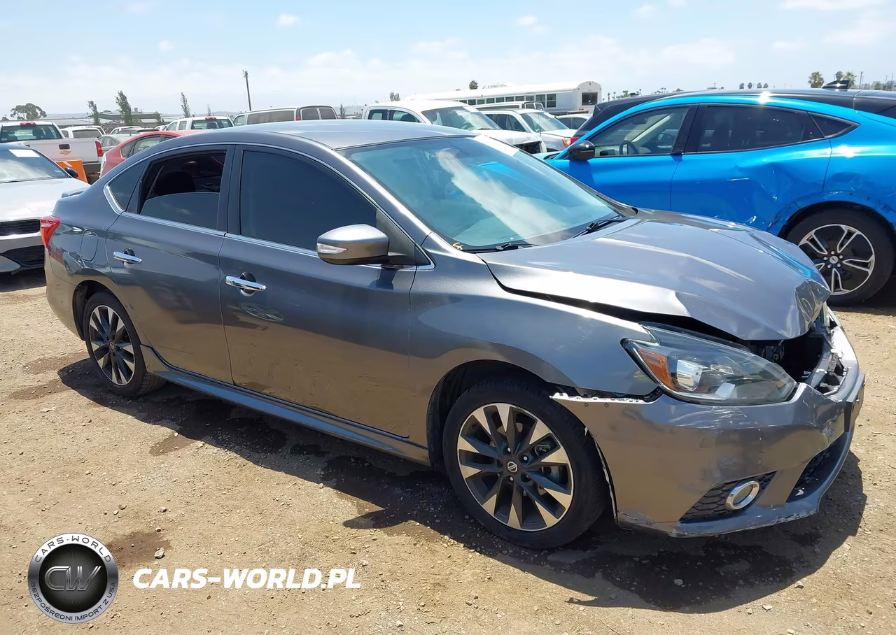 2019 Nissan Sentra Sr – zdjęcie 1 z 17
