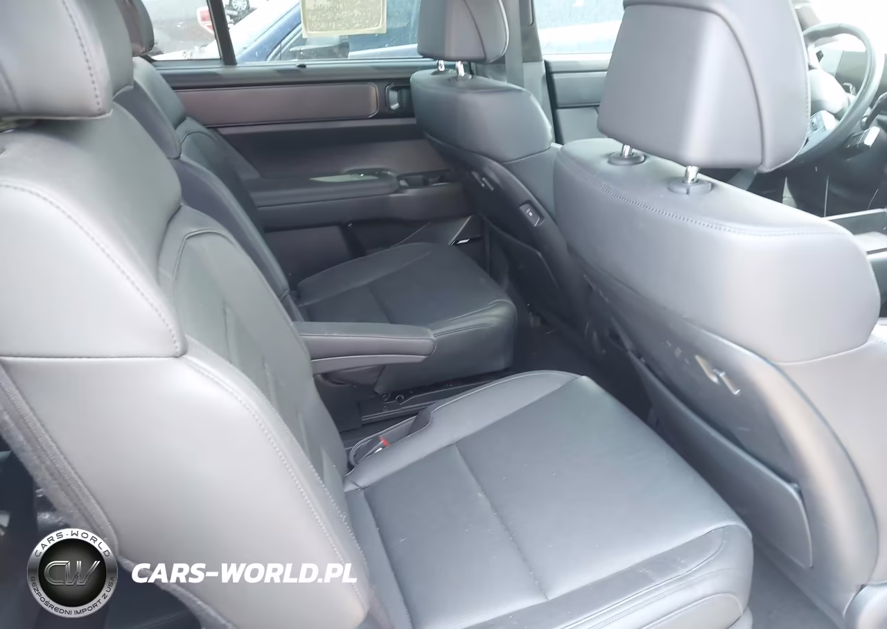 2025 Hyundai Santa Fe Hybrid Calligraphy VIN:5NMP5DG13SH049010 - 8