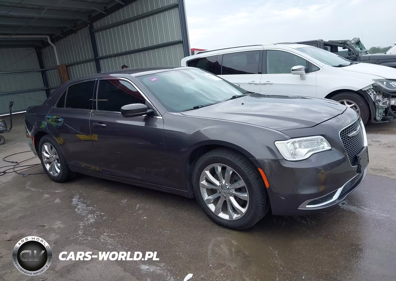 2016 Chrysler 300 Limited VIN:2C3CCARG0GH217018 - 13