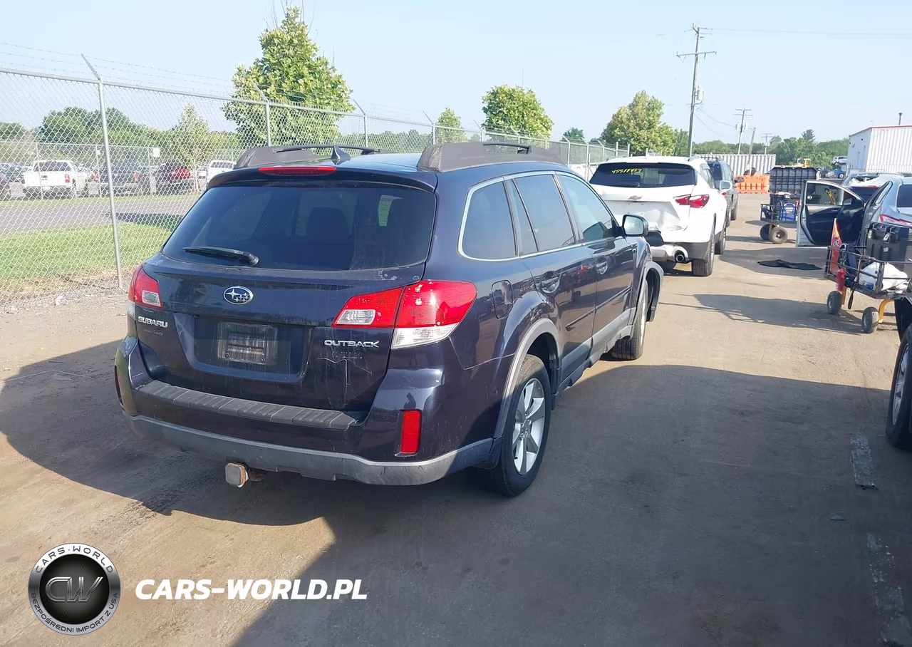 2013 Subaru Outback 2.5I Limited VIN:4S4BRBKC8D3212145 - 4