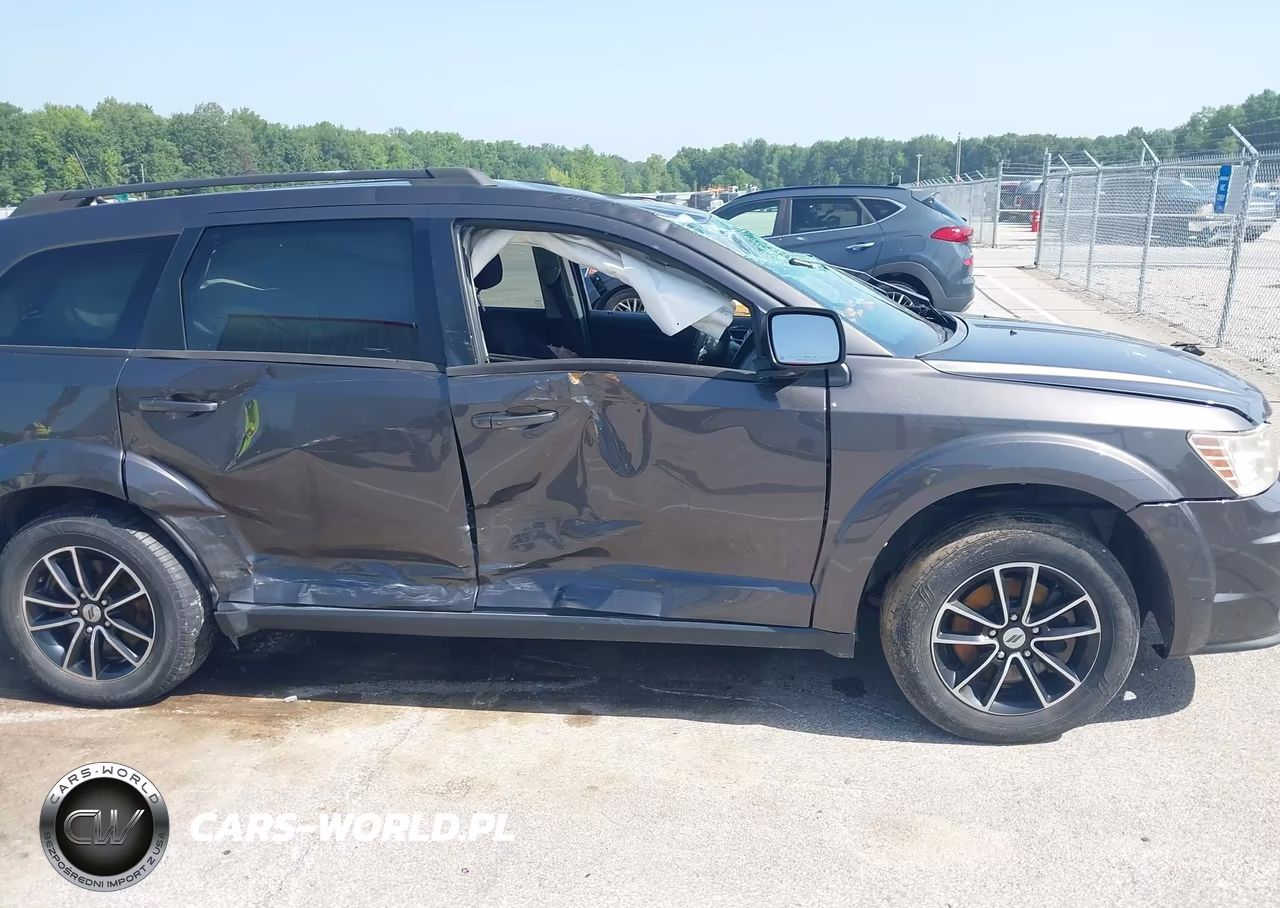 2018 Dodge Journey Se VIN:3C4PDCABXJT274234 - 13