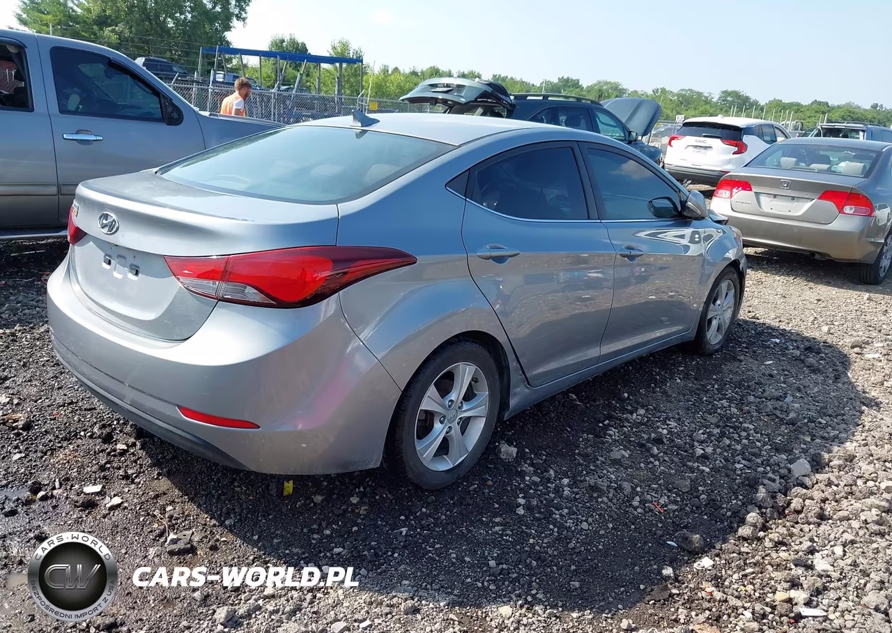 2016 Hyundai Elantra Value Edition VIN:KMHDH4AEXGU491624 - 4