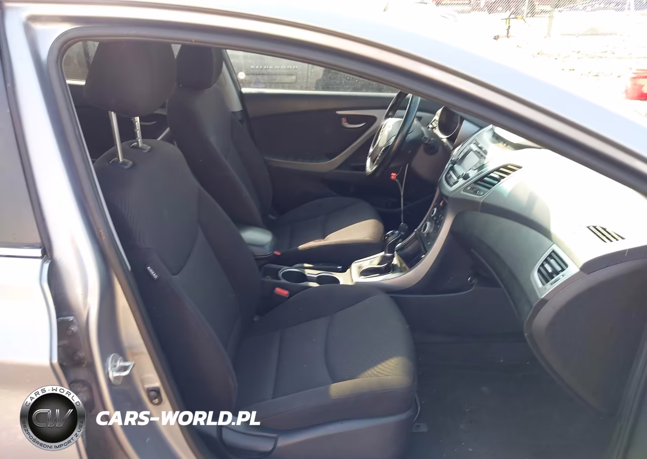2016 Hyundai Elantra Value Edition VIN:KMHDH4AEXGU491624 - 5