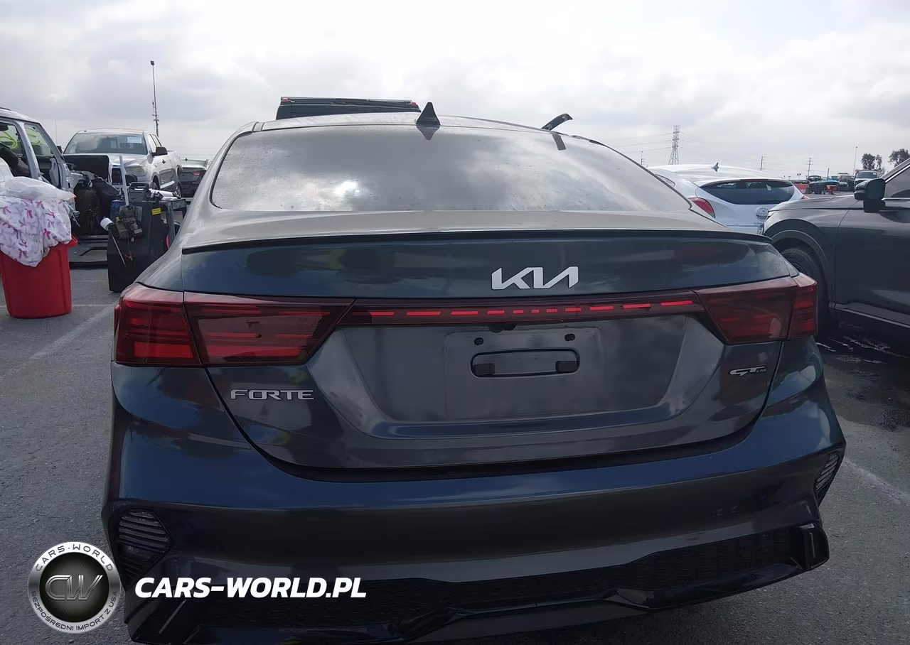2024 Kia Forte Gt-Line VIN:3KPF54AD0RE700285 - 18