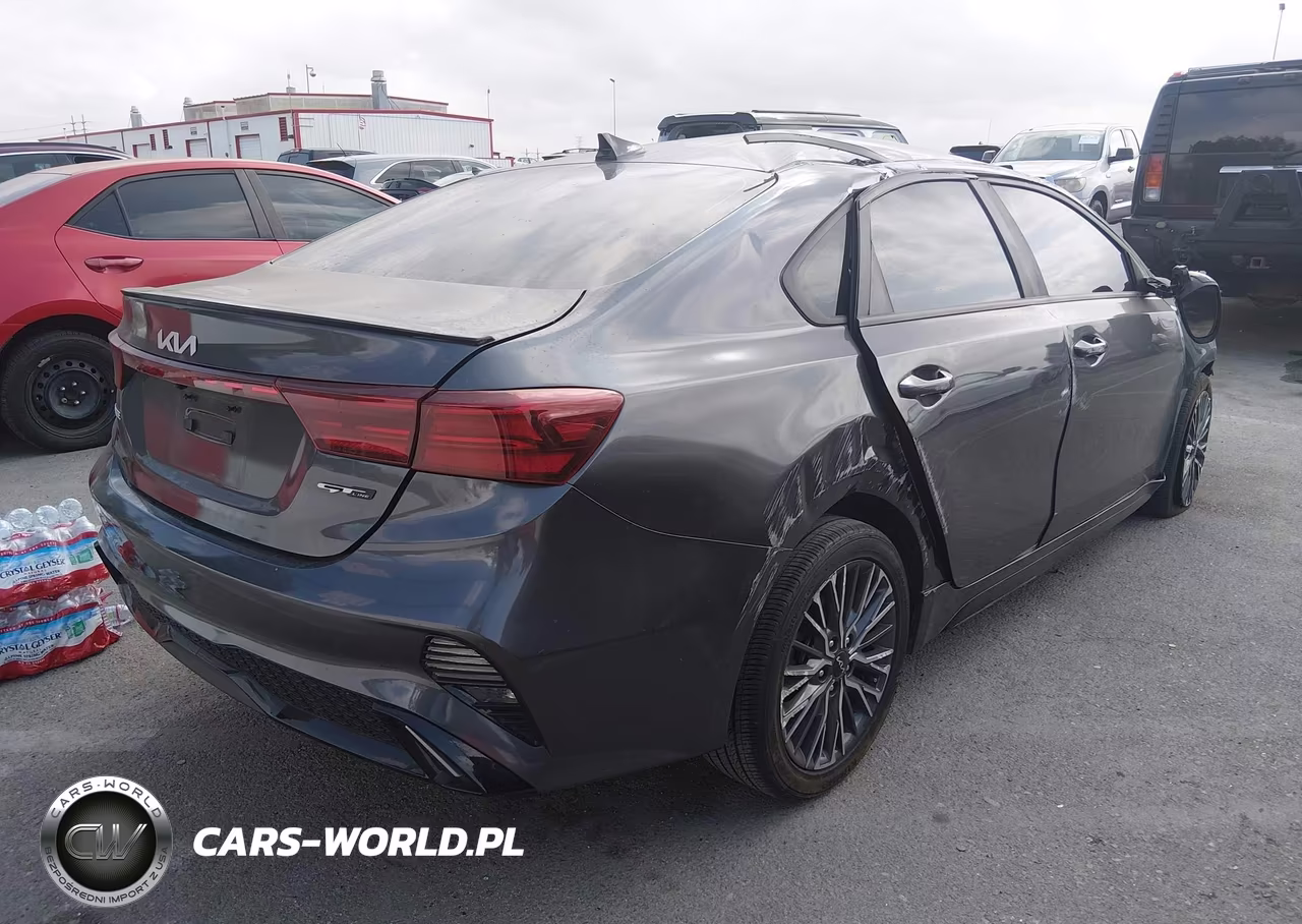 2024 Kia Forte Gt-Line VIN:3KPF54AD0RE700285 - 4