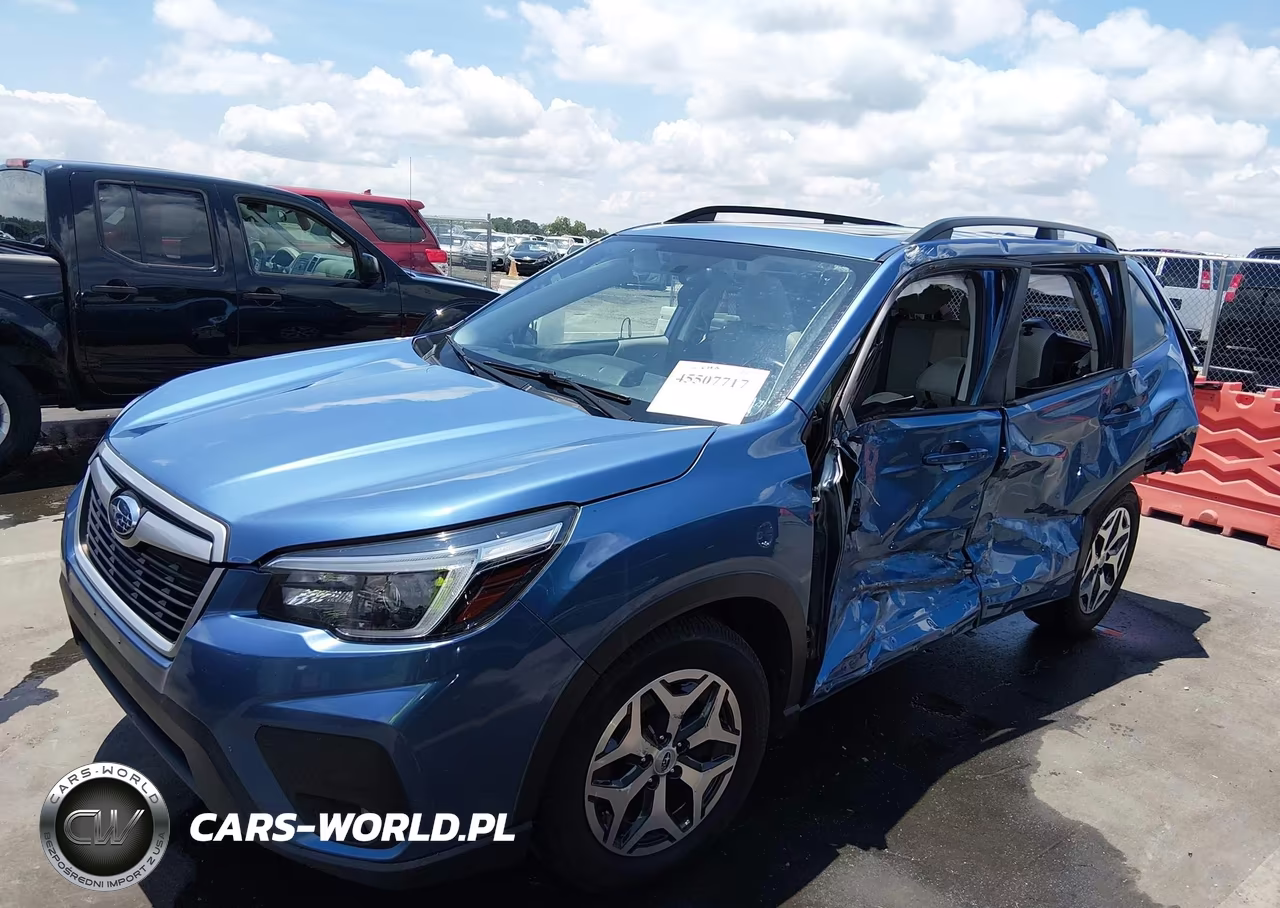 2021 Subaru Forester Premium VIN:JF2SKAFC2MH500843 - 2