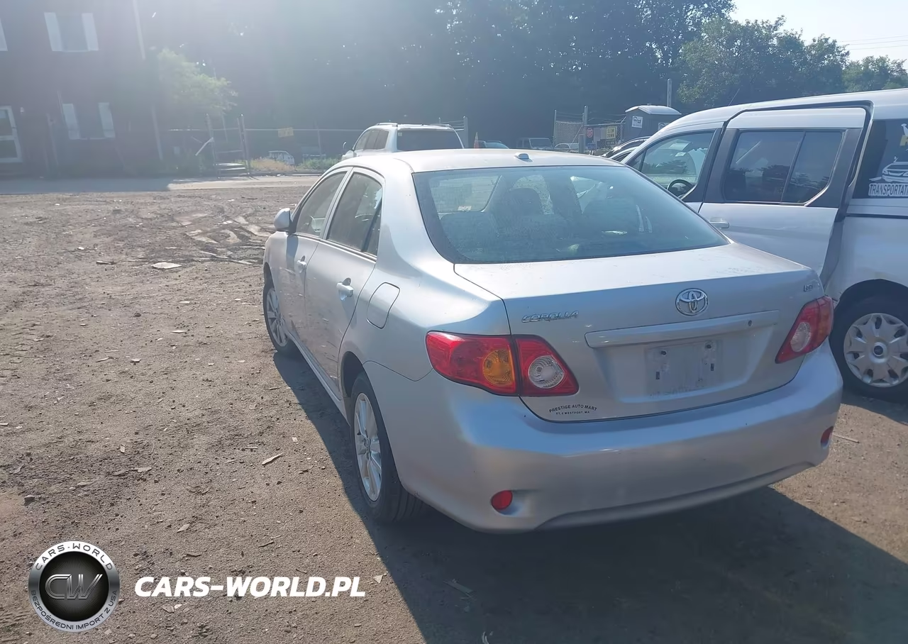2010 Toyota Corolla Le VIN:JTDBU4EE9AJ080693 - 3