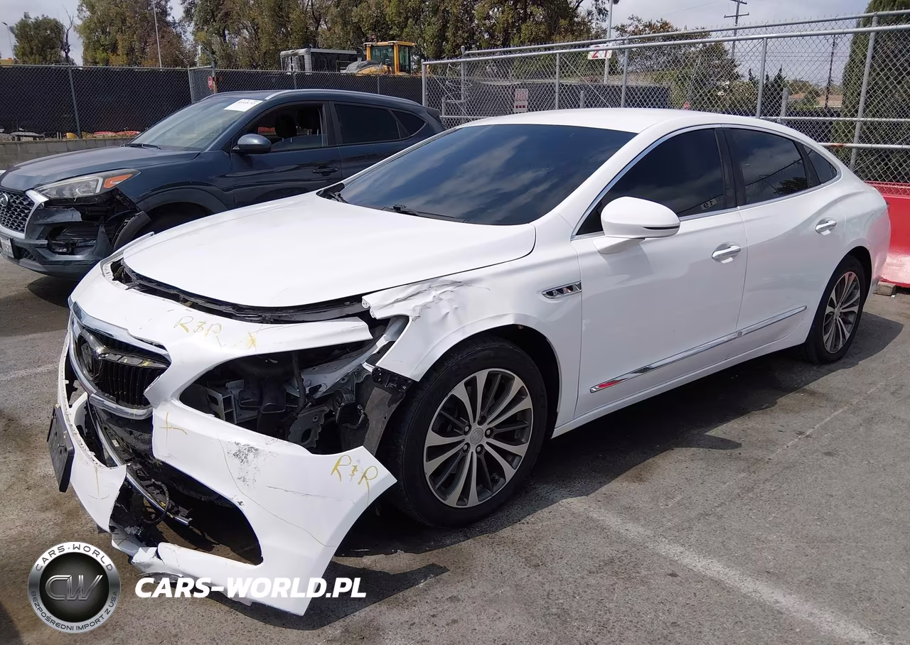 2017 Buick Lacrosse Essence VIN:1G4ZP5SS7HU143204 - 2