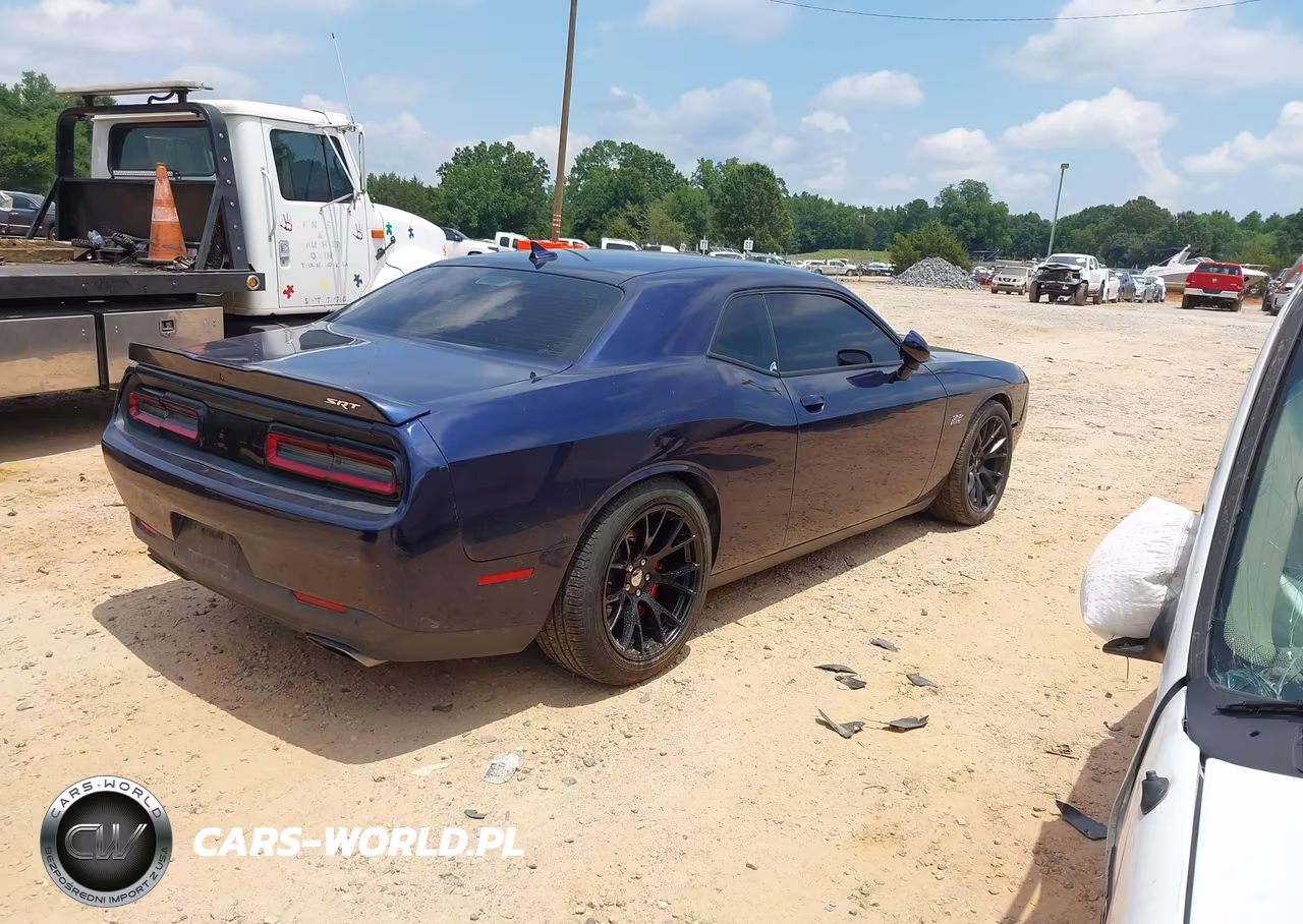 2016 Dodge Challenger Srt 392 VIN:2C3CDZDJ7GH217127 - 4