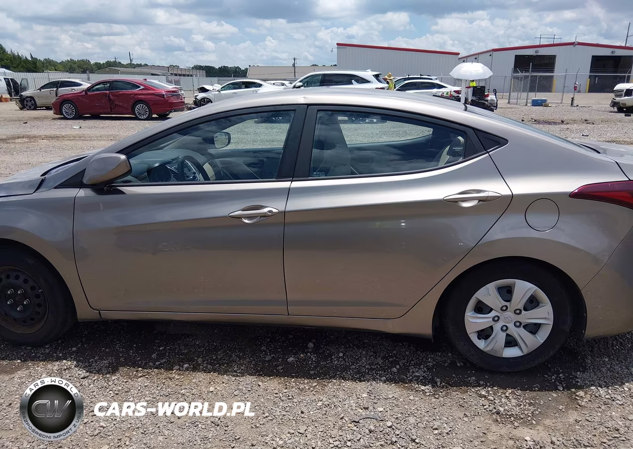 2016 Hyundai Elantra Se VIN:5NPDH4AE7GH701627 - 15