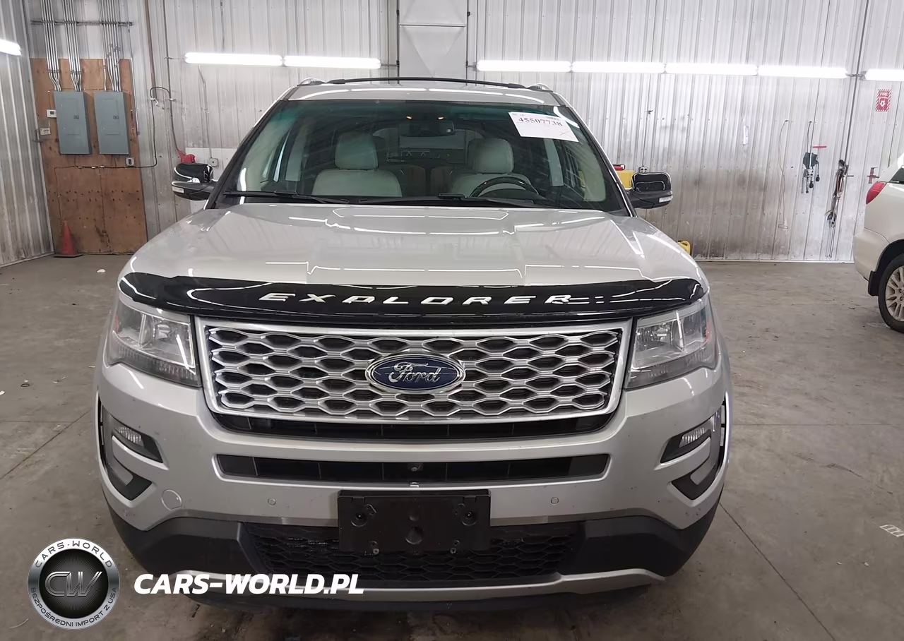 2016 Ford Explorer Platinum VIN:1FM5K8HT1GGA14192 - 13