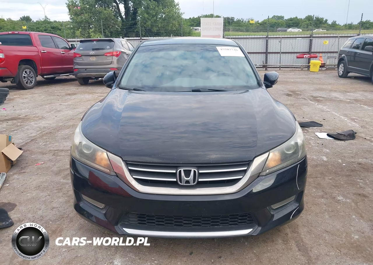 2013 Honda Accord Sport VIN:1HGCR2F55DA105913 - 12