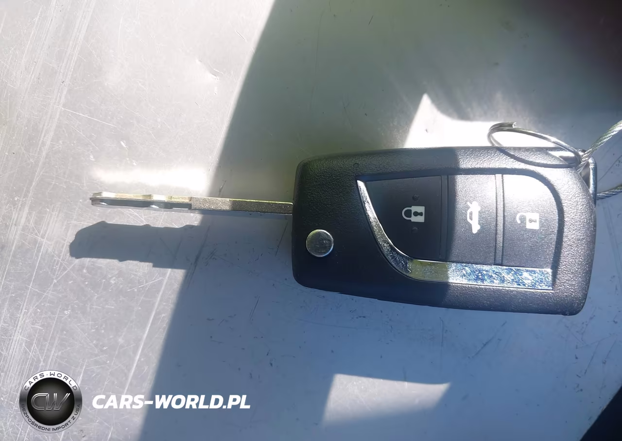 2013 Honda Fit VIN:JHMGE8H36DC037716 - 11