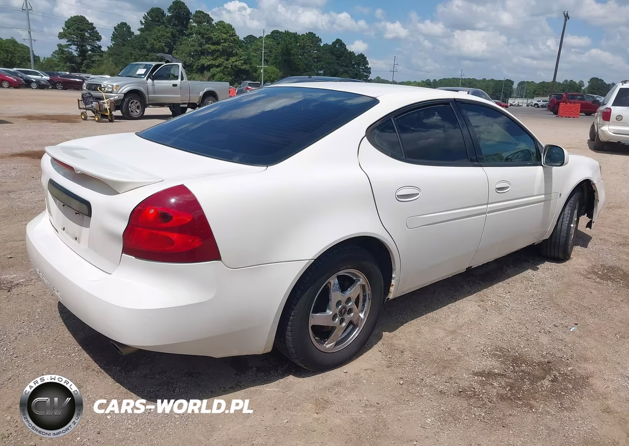 2008 Pontiac Grand Prix VIN:2G2WP552X81174661 - 4