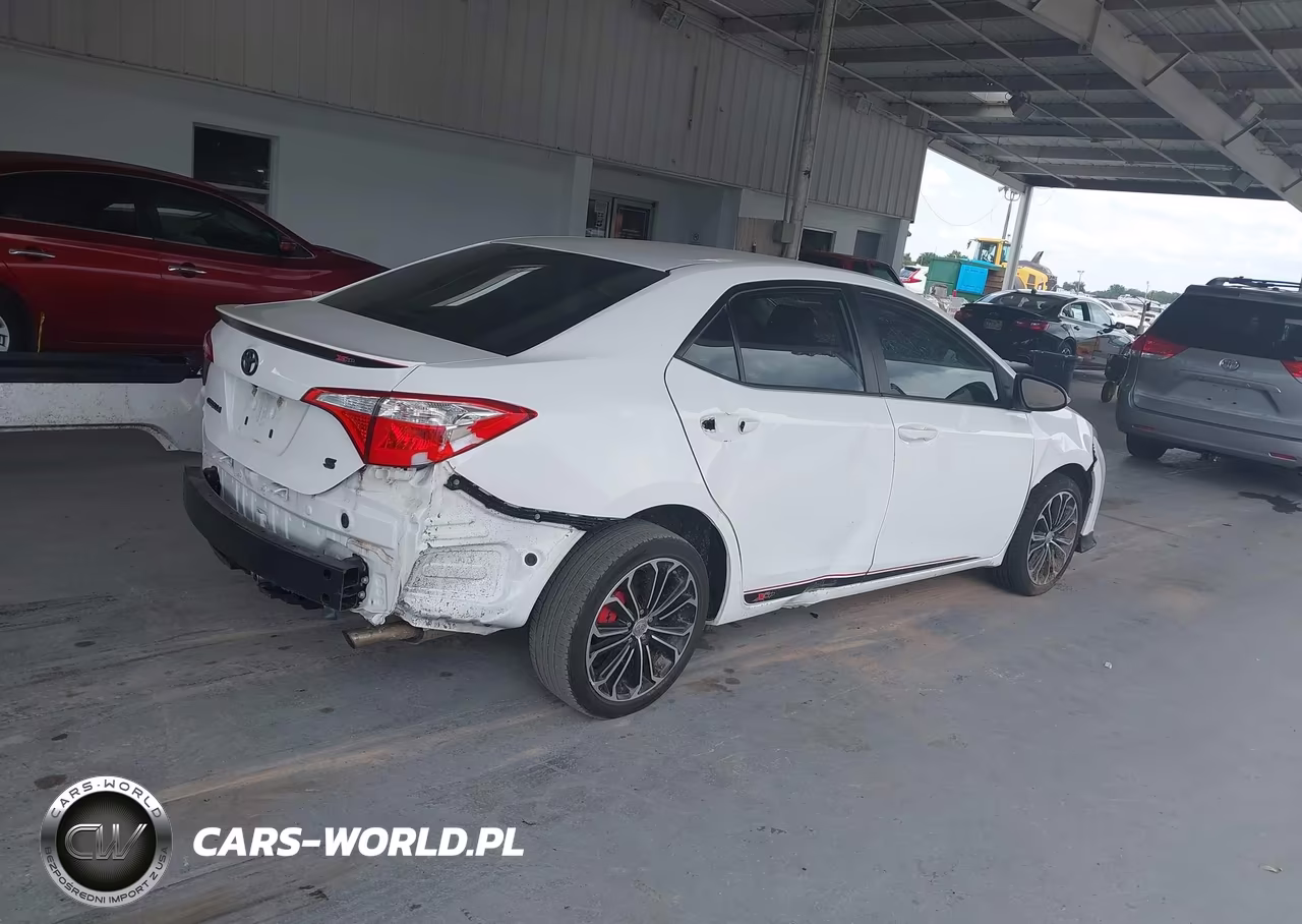 2015 Toyota Corolla S Plus VIN:2T1BURHE6FC296660 - 4
