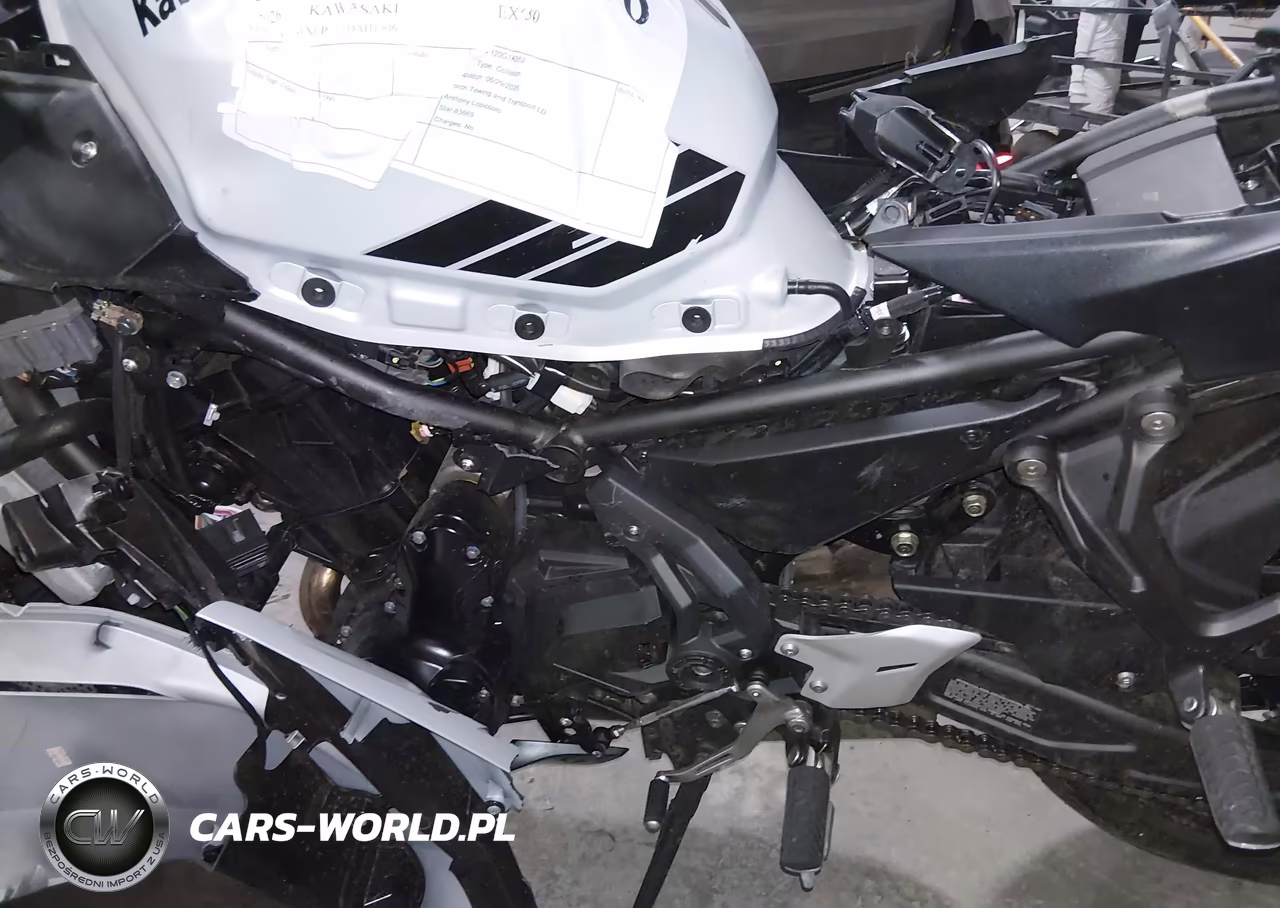 2026 Kawasaki Ex650 P VIN:ML5EXEP11TDAH1906 - 9