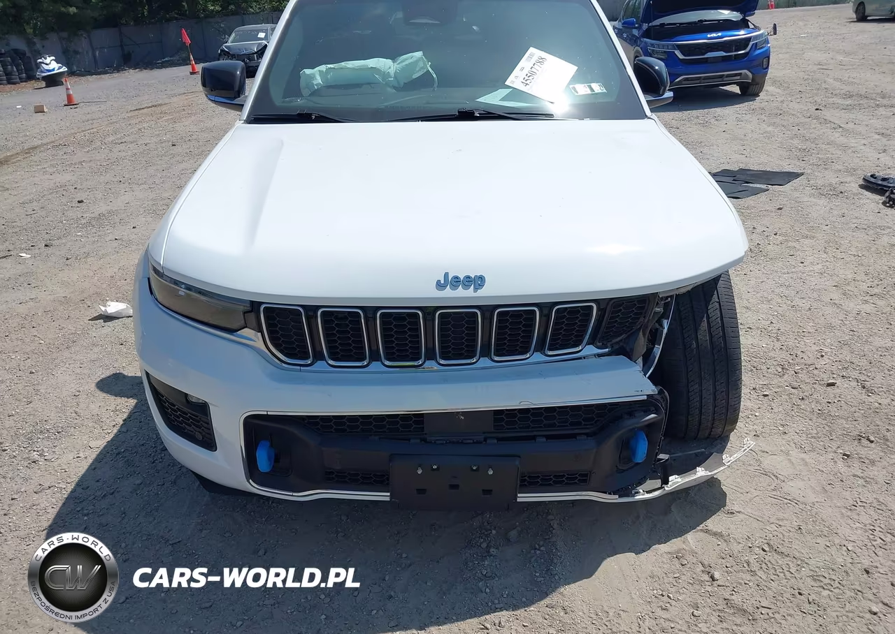 2022 Jeep Grand Cherokee 4Xe Overland 4X4 VIN:1C4RJYD6XN8715944 - 13