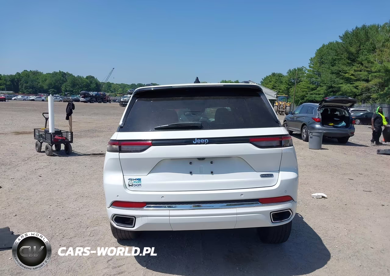2022 Jeep Grand Cherokee 4Xe Overland 4X4 VIN:1C4RJYD6XN8715944 - 17