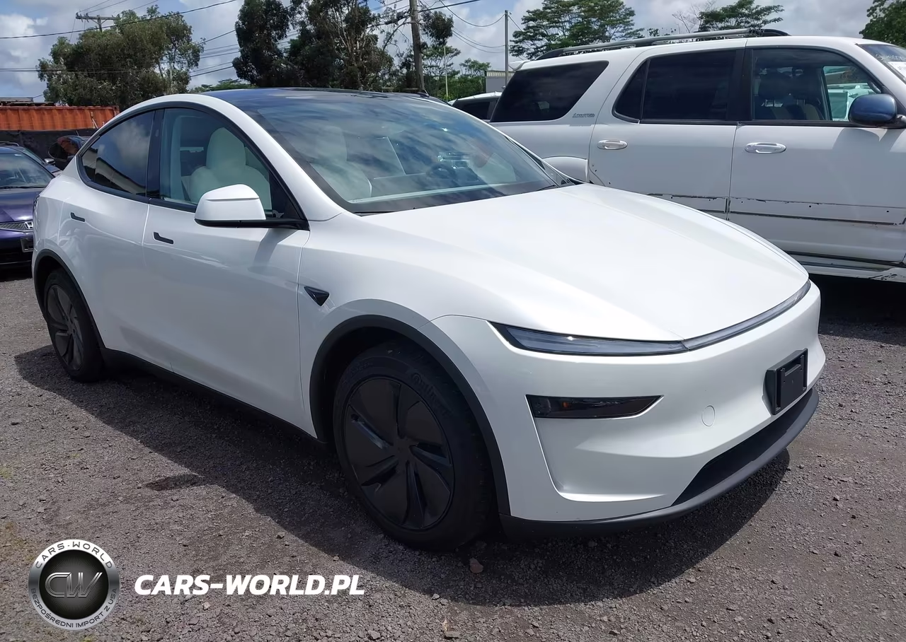 2026 Tesla Model Y VIN:7SAYGDEE3TF520244 - 1