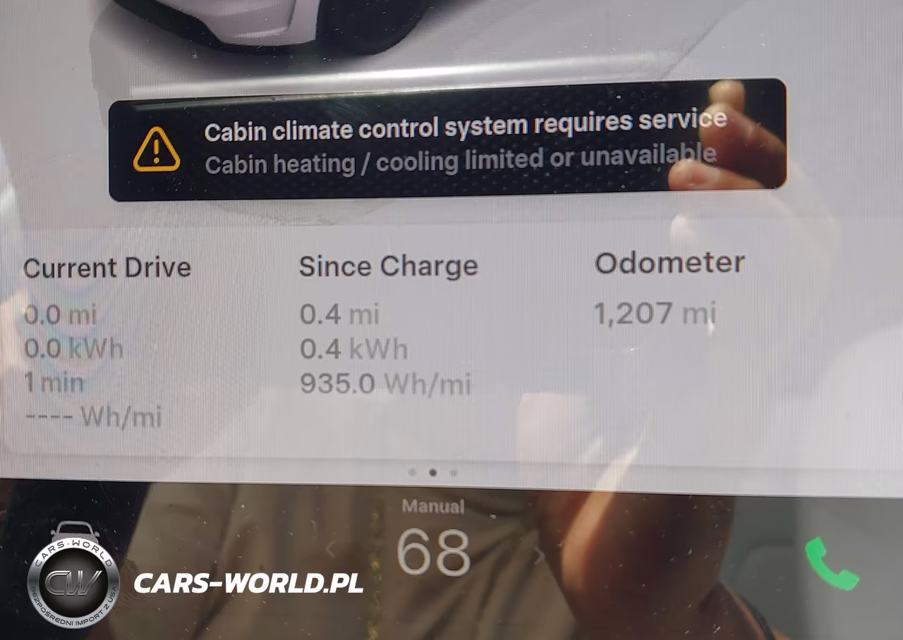 2026 Tesla Model Y VIN:7SAYGDEE3TF520244 - 15