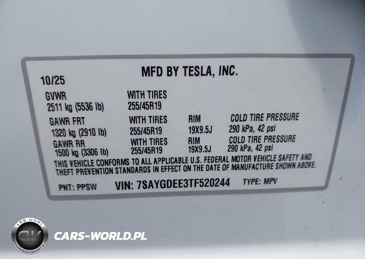 2026 Tesla Model Y VIN:7SAYGDEE3TF520244 - 9