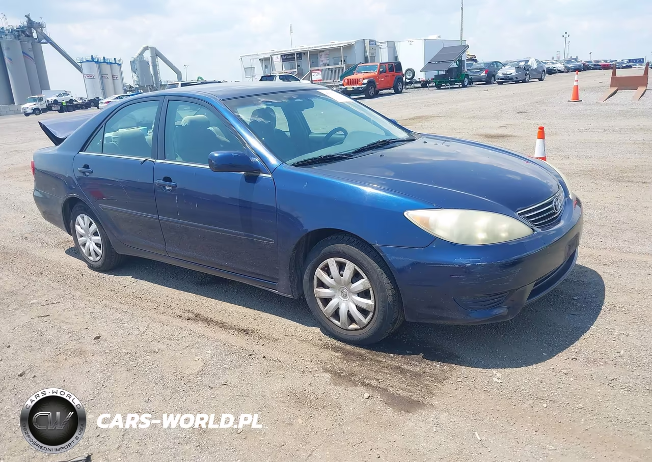 2006 Toyota Camry Le – zdjęcie 1 z 11