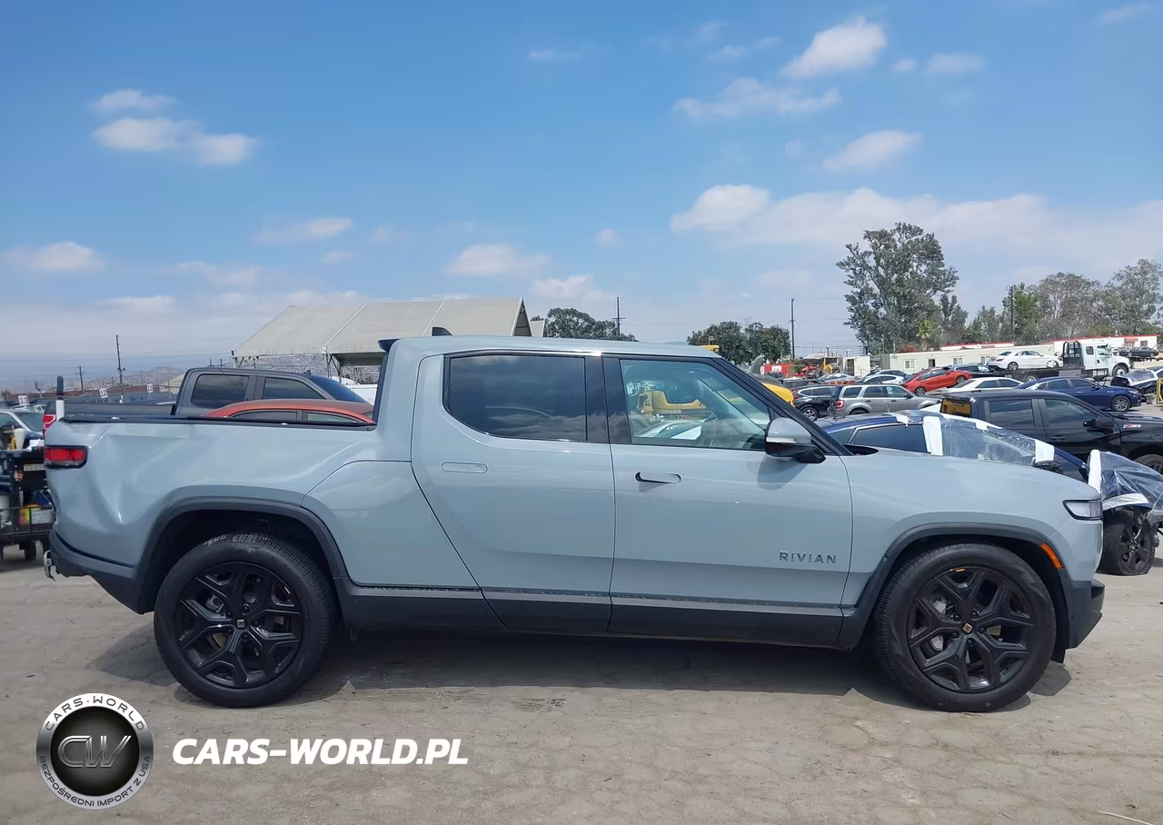 2023 Rivian R1T Adventure-Adventure Dual Motor Large Pack-Adventure Dual Motor Max Pack VIN:7FCTGBAA7PN029398 - 12