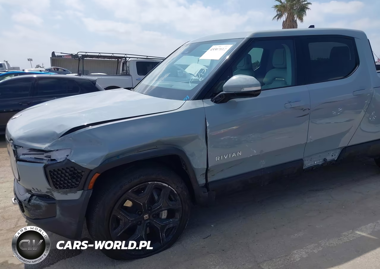 2023 Rivian R1T Adventure-Adventure Dual Motor Large Pack-Adventure Dual Motor Max Pack VIN:7FCTGBAA7PN029398 - 6