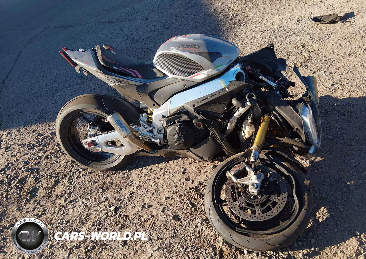 2021 Aprilia Rsv4 1100 VIN:ZD4KYUA06MS000137 - 16