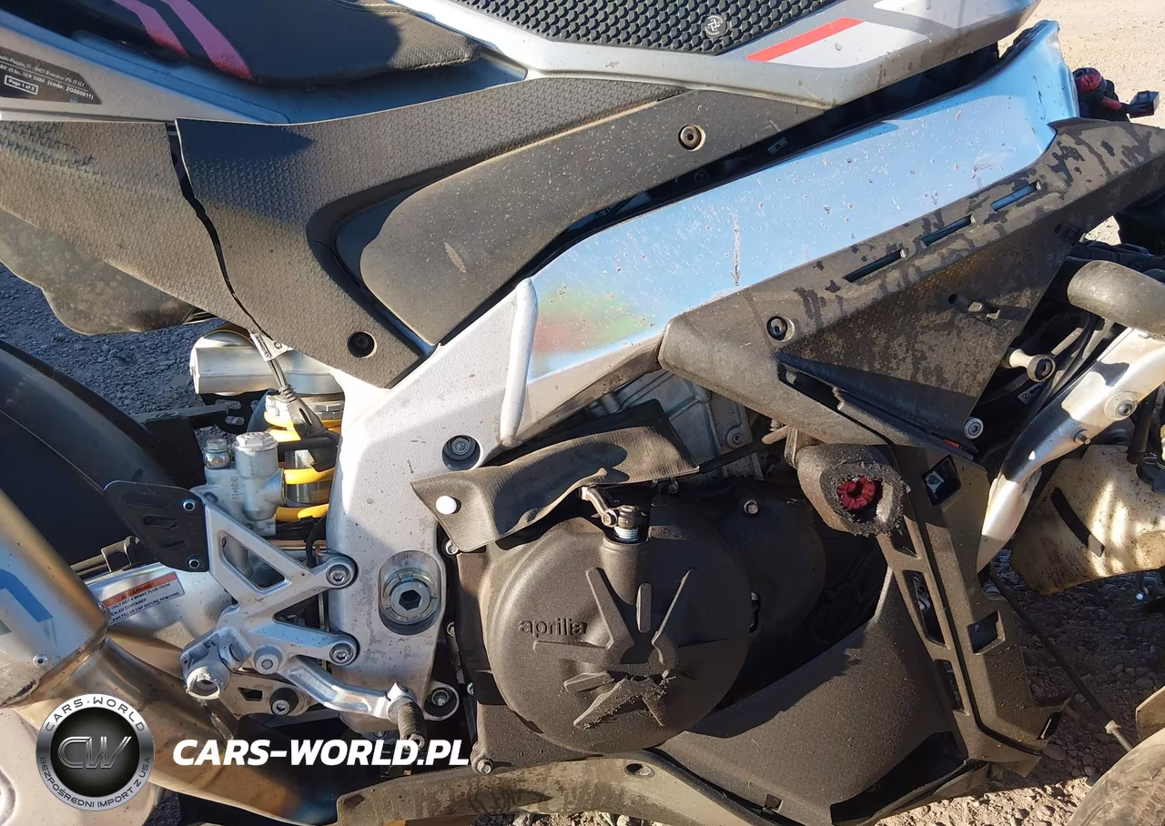 2021 Aprilia Rsv4 1100 VIN:ZD4KYUA06MS000137 - 8