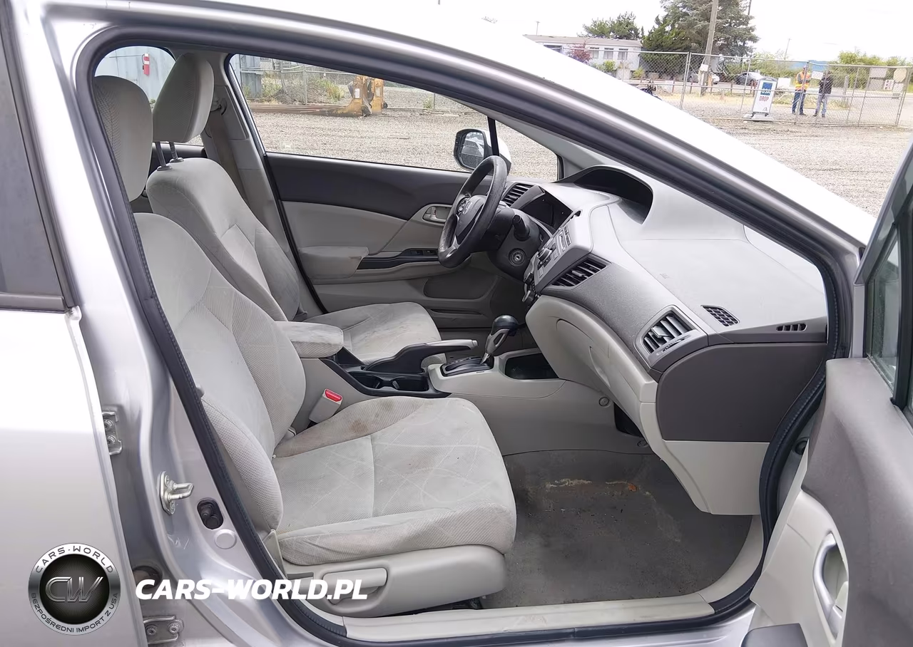 2012 Honda Civic Lx VIN:19XFB2F51CE378570 - 5