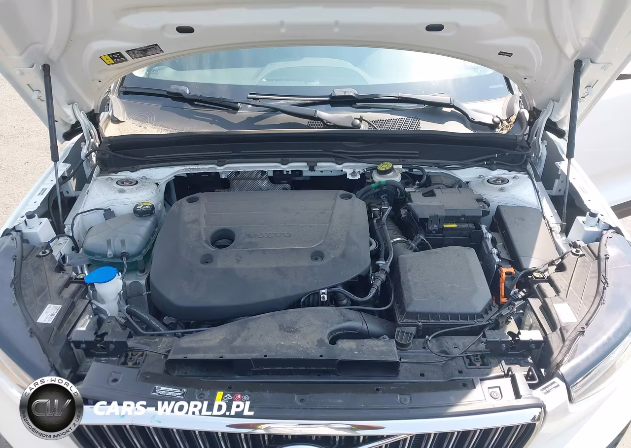 2025 Volvo Xc40 B5 Core Bright Theme VIN:YV4L12UJ0S2495863 - 10