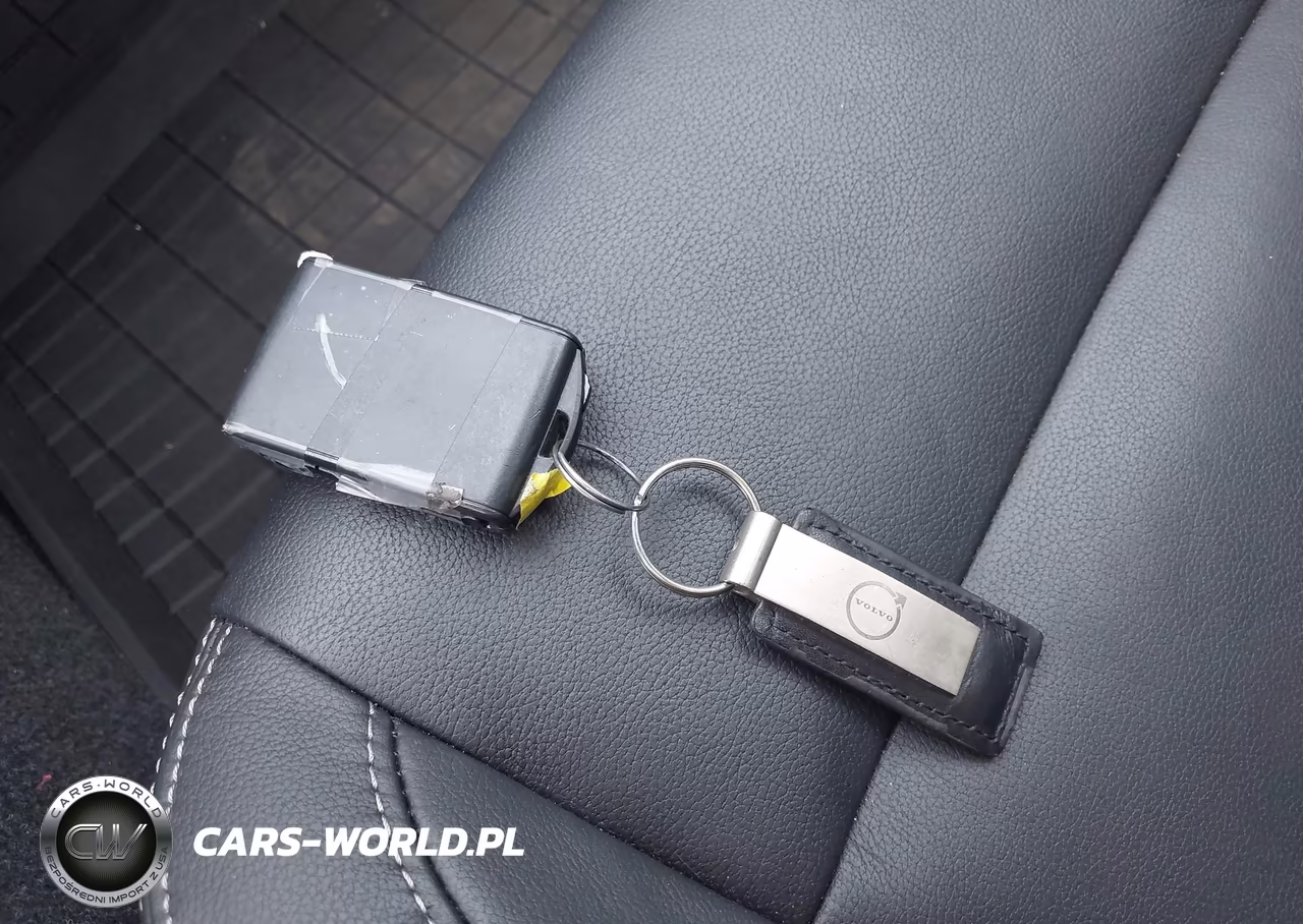 2025 Volvo Xc40 B5 Core Bright Theme VIN:YV4L12UJ0S2495863 - 11