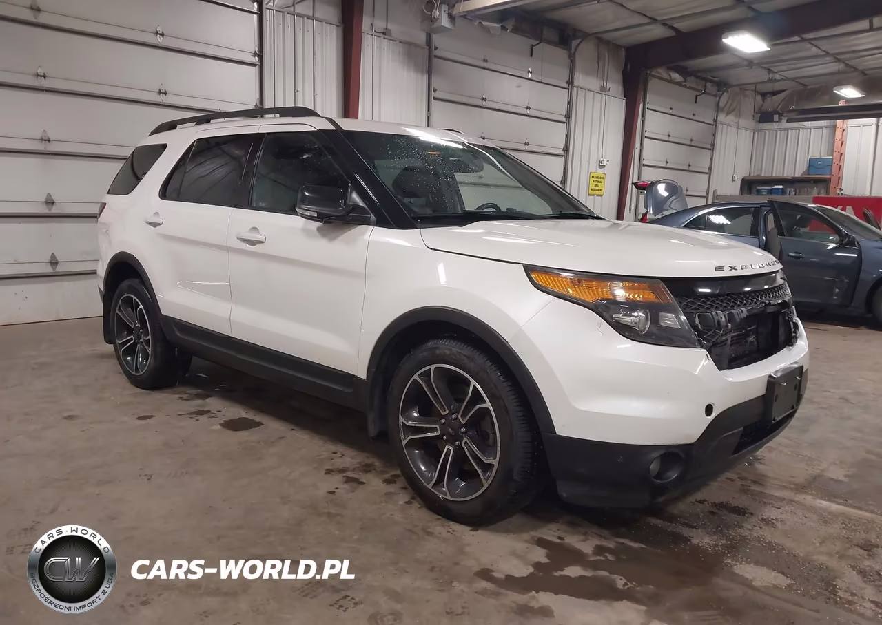 2015 Ford Explorer Sport – zdjęcie 1 z 17