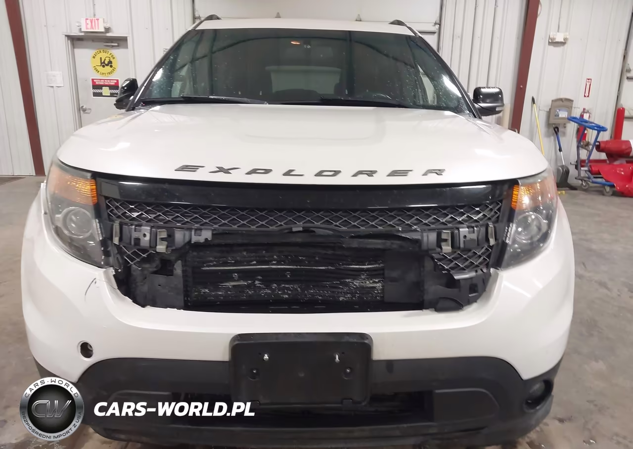 2015 Ford Explorer Sport VIN:1FM5K8GT0FGA73010 - 12