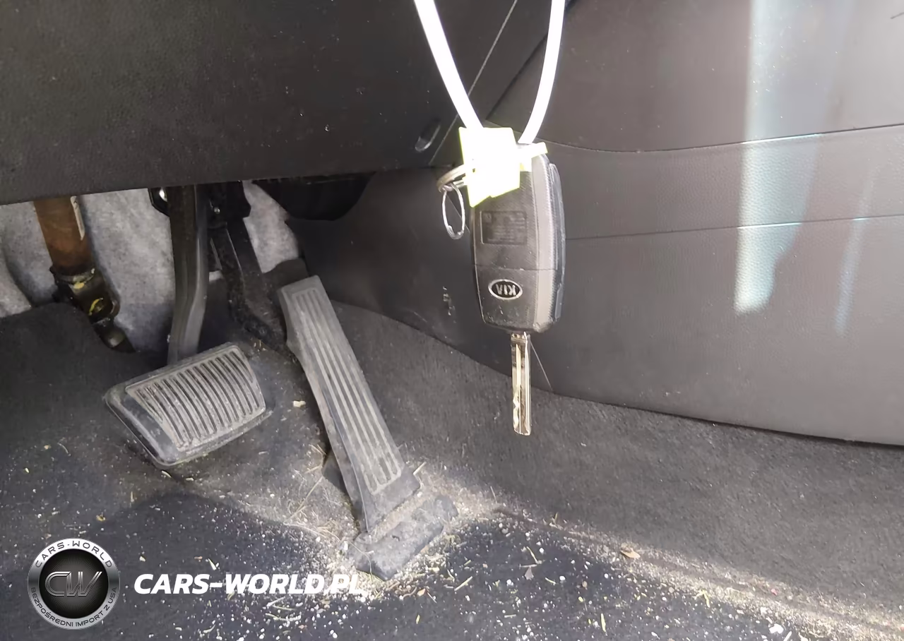 2018 Kia Soul VIN:KNDJN2A23J7900496 - 11