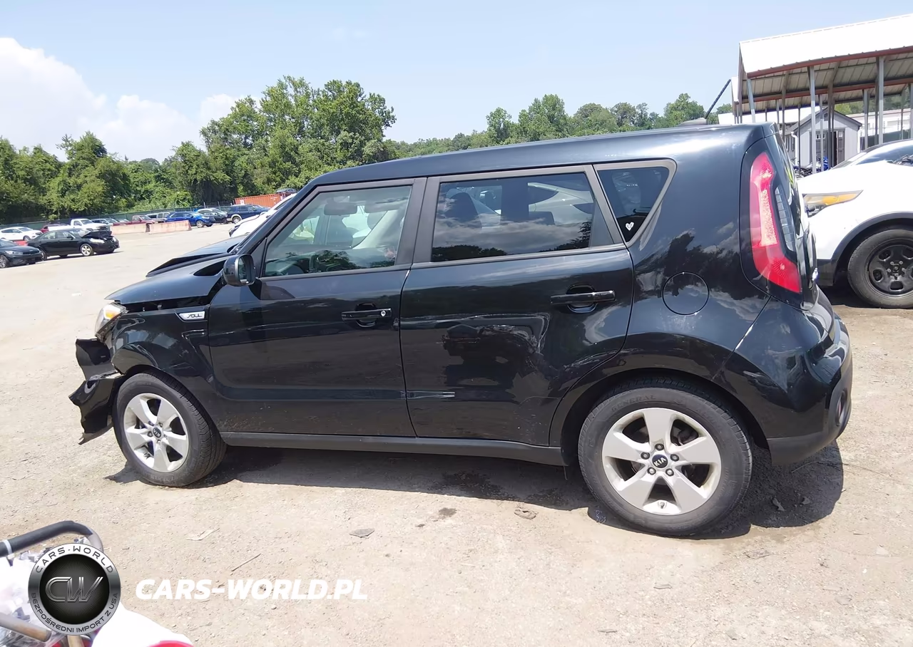 2018 Kia Soul VIN:KNDJN2A23J7900496 - 14