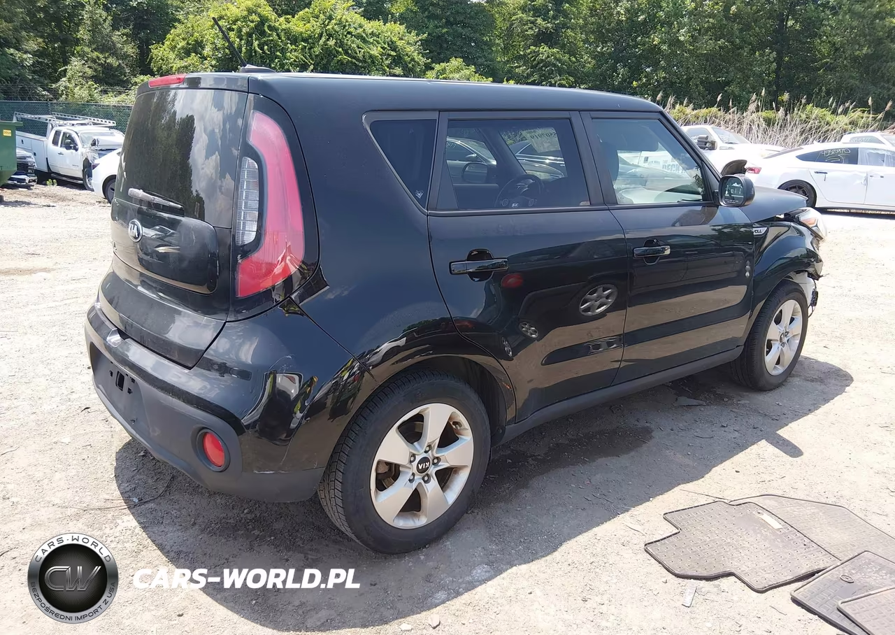 2018 Kia Soul VIN:KNDJN2A23J7900496 - 4