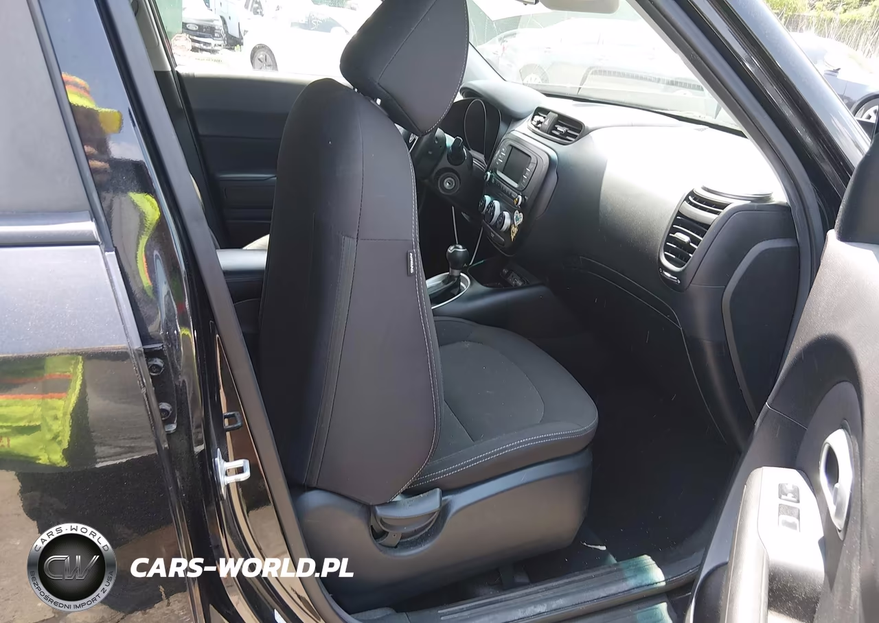 2018 Kia Soul VIN:KNDJN2A23J7900496 - 5