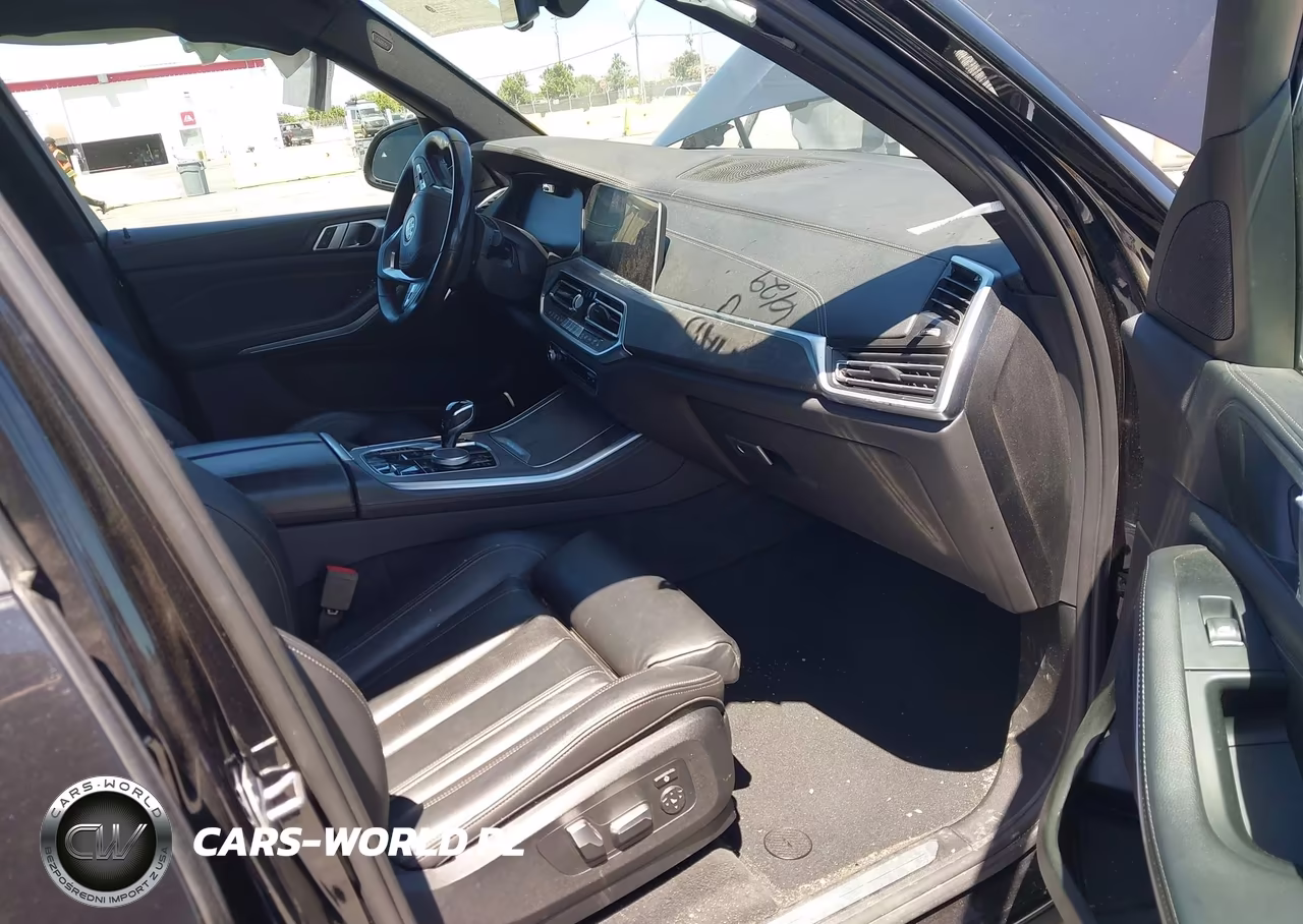 2020 BMW X5 xDrive40I VIN:5UXCR6C01LLL65645 - 5