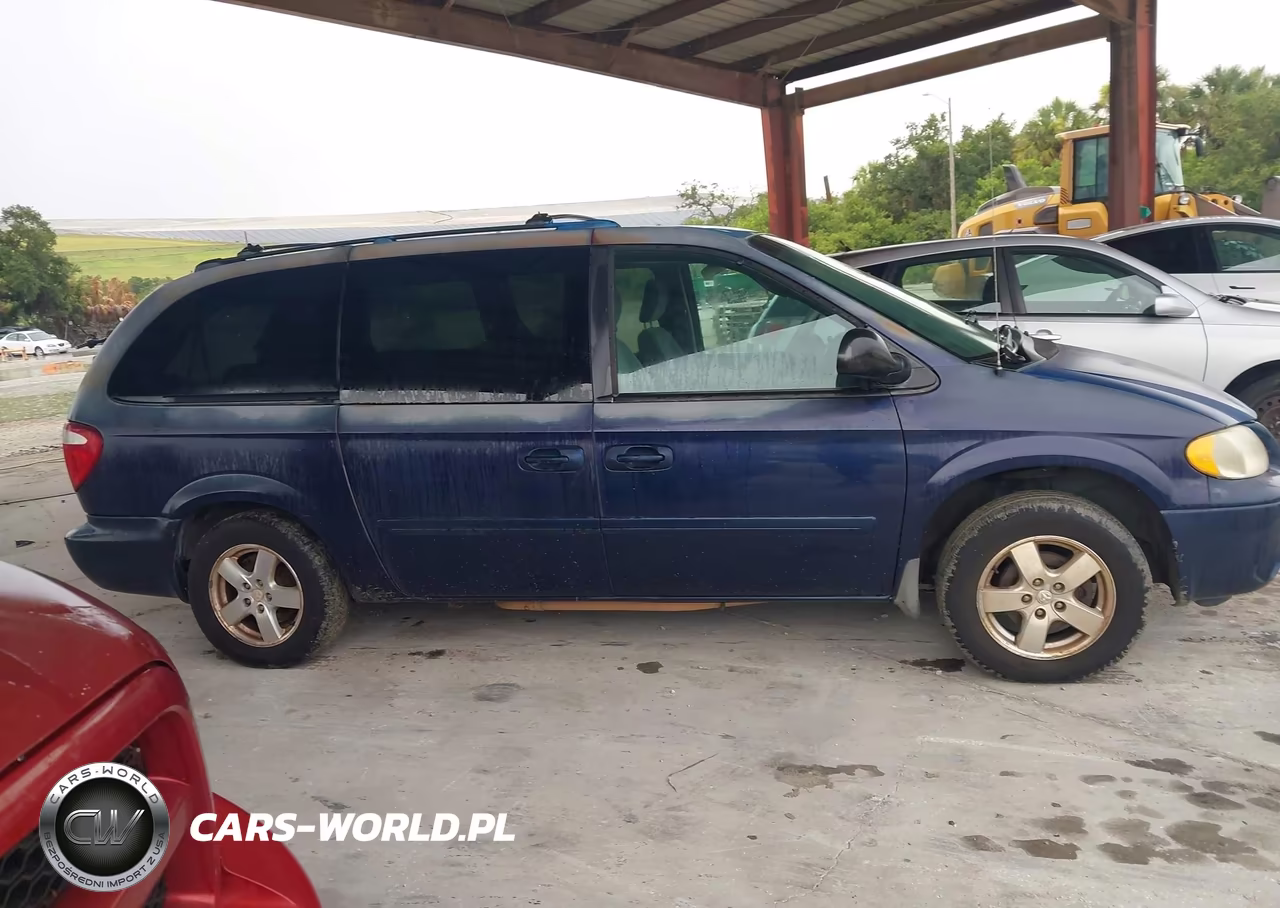 2005 Dodge Caravan Sxt VIN:2D4GP44L45R113813 - 14