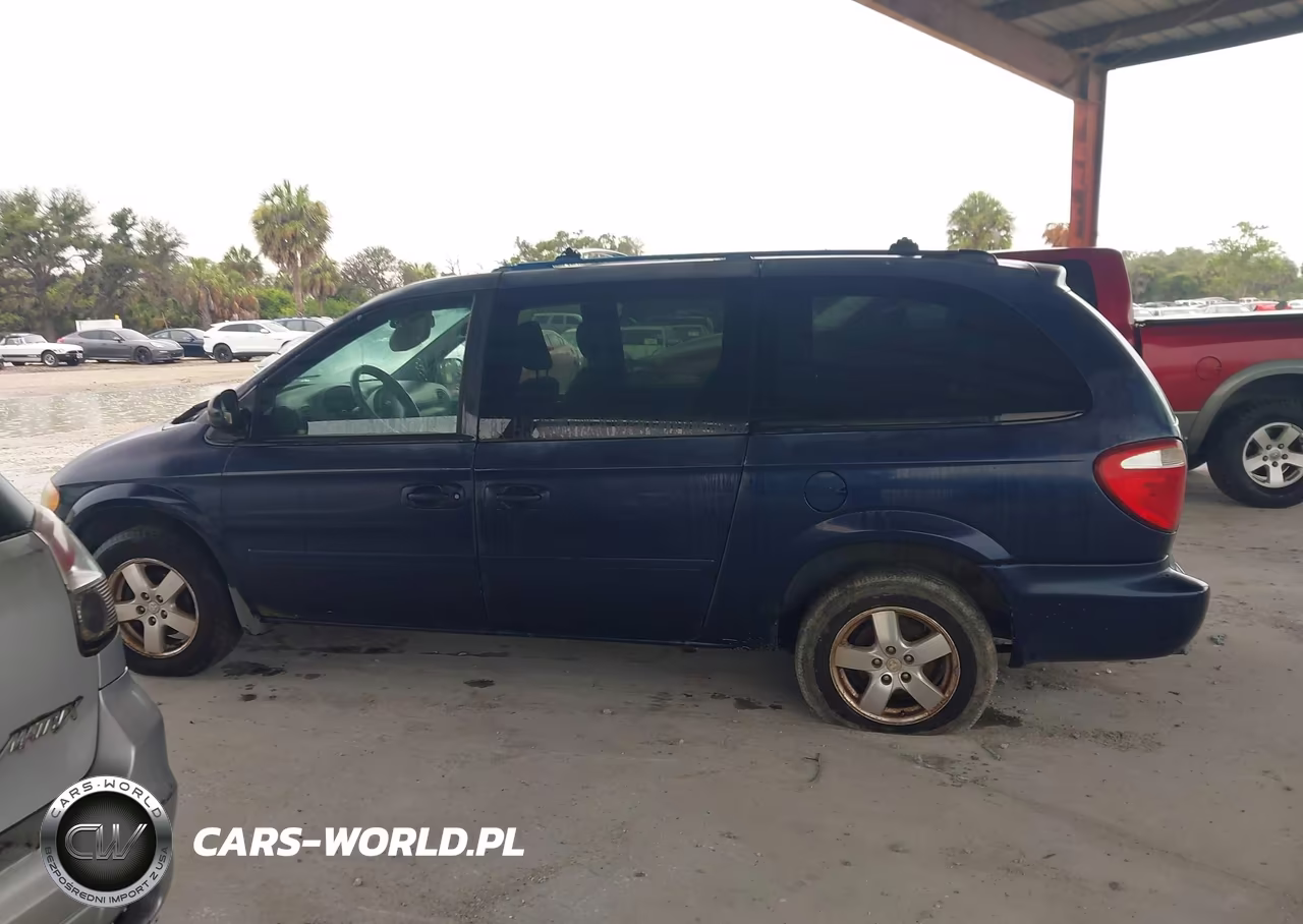 2005 Dodge Caravan Sxt VIN:2D4GP44L45R113813 - 15