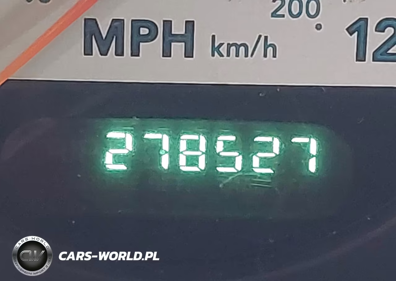 2005 Dodge Caravan Sxt VIN:2D4GP44L45R113813 - 16